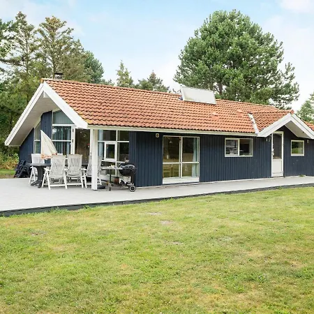 8 Person In Rodby-by Traum * Kramnitse