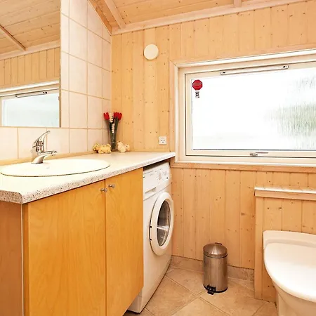 Feriehus 8 Person In Rodby-by Traum Kramnitse
