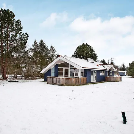 8 Person In Rodby-by Traum Ferienhaus Kramnitse